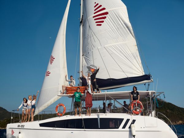 Private Yacht Charter Nha Trang BBQ Party
